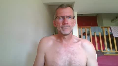 Snapshot of seb846894 chatting on 27, 5, 2026 seb846894 online show from 27, 5, 2026