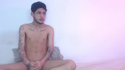 Snapshot of sebas_and_mila chatting on 25, 4, 2026 CAMILA Y SEBASTIAN online show from 25, 4, 2026