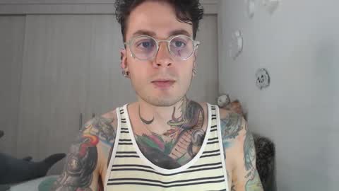 Snapshot of sebasbigdick_ chatting on 17, 12, 2024 spityio instagram online show from 17, 12, 2024