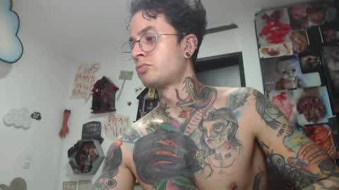 Snapshot of sebasbigdick_ chatting on 5, 4, 2026 spityio instagram online show from 5, 4, 2026