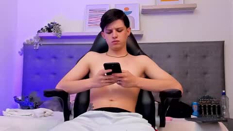 Snapshot of sebastamayo_ chatting on 14, 3, 2026 SEBAS online show from 14, 3, 2026