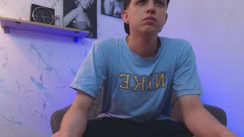 Snapshot of sebastamayo_ chatting on 10, 4, 2026 SEBAS online show from 10, 4, 2026