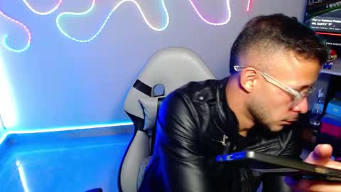 Sebastian online show from 10, 10, 2025