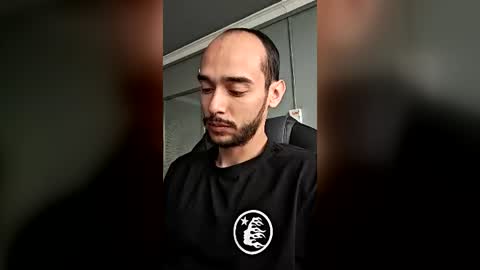 Snapshot of sebastian_foxter chatting on 23, 7, 2026 Sebastian online show from 23, 7, 2026
