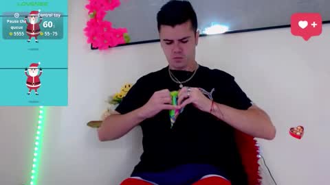 Sebastian online show from 14, 12, 2025