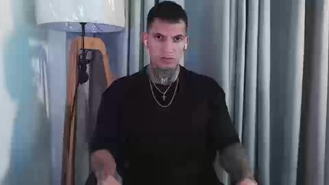 Snapshot of sebastian_muss chatting on 8, 9, 2025 Sebastian online show from 8, 9, 2025