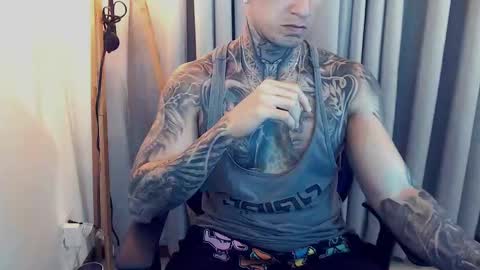 Snapshot of sebastian_muss chatting on 18, 9, 2025 Sebastian online show from 18, 9, 2025