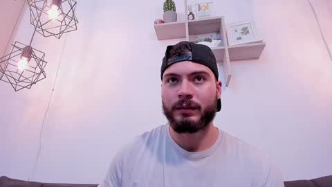 Snapshot of sebastianvilla__ chatting on 3, 1, 2025 Instagram jeanpaulfit online show from 3, 1, 2025
