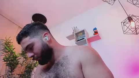 Snapshot of sebastianvilla__ chatting on 14, 6, 2026 Instagram jeanpaulfit online show from 14, 6, 2026