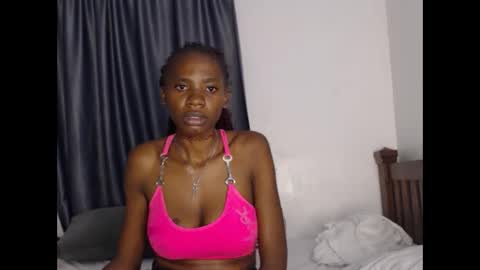 Snapshot of sebatrishaa chatting on 21, 9, 2025 sebatrishaa online show from 21, 9, 2025