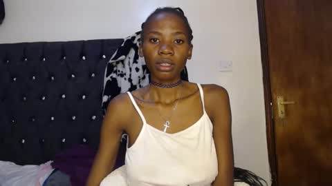 sebatrishaa online show from 20, 11, 2025