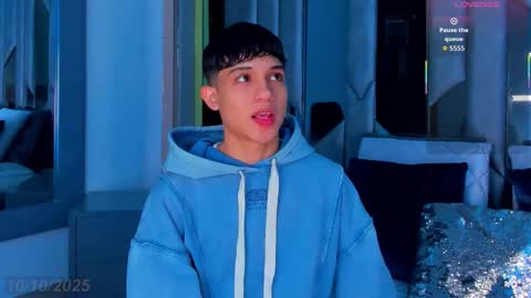 Sebastian online show from 10, 10, 2025