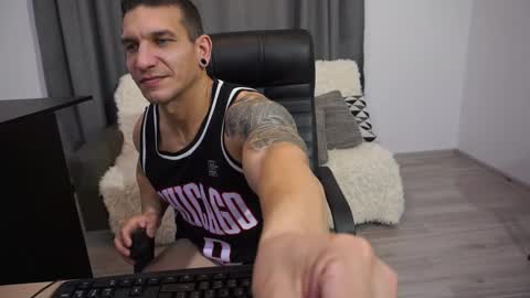 Lucian online show from 5, 12, 2025