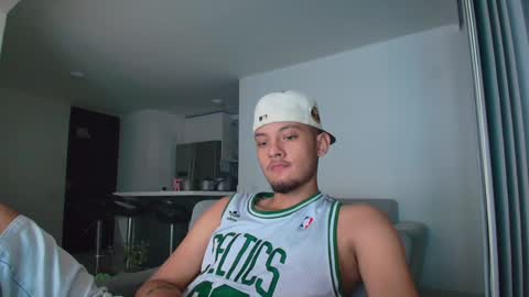 Snapshot of sebolaz chatting on 7, 1, 2025 ryan miller online show from 7, 1, 2025