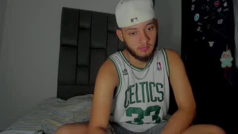 Snapshot of sebolaz chatting on 31, 10, 2025 ryan miller online show from 31, 10, 2025