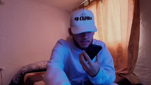 Snapshot of sebolaz chatting on 19, 2, 2026 ryan miller online show from 19, 2, 2026