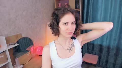 Mia online show from 26, 6, 2026