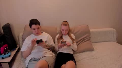 Amanda and  pair in a real life we love each other but can play with you online show from 11, 3, 2025