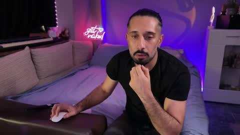 Snapshot of secret_lovers1 chatting on 2, 6, 2026 Secret Lovers online show from 2, 6, 2026