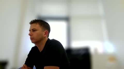 Snapshot of secretboy33 chatting on 13, 11, 2025 Secretboy33 online show from 13, 11, 2025