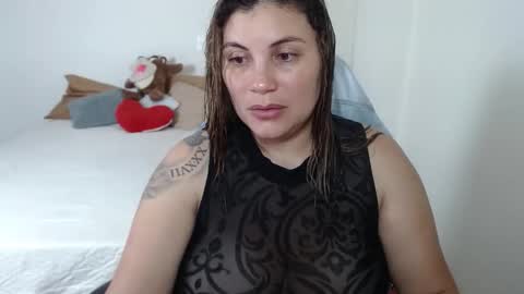 Snapshot of secretdeluxe chatting on 1, 5, 2026 Secret Bella online show from 1, 5, 2026