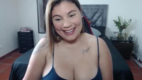 Snapshot of secretdeluxe chatting on 29, 5, 2026 Secret Bella online show from 29, 5, 2026