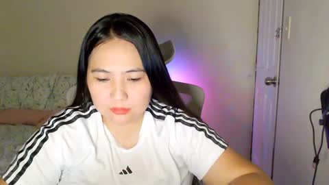 Snapshot of secretlover010101 chatting on 21, 5, 2026 MILAN online show from 21, 5, 2026