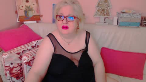 Snapshot of secretloverbbw chatting on 15, 1, 2025 Alice online show from 15, 1, 2025