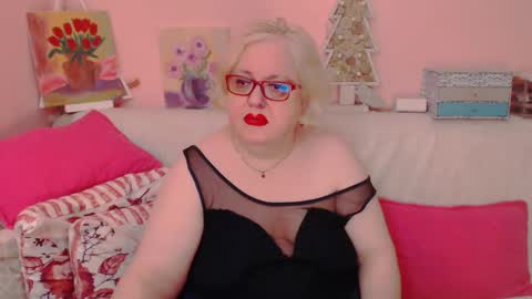 Snapshot of secretloverbbw chatting on 12, 9, 2025 Alice online show from 12, 9, 2025