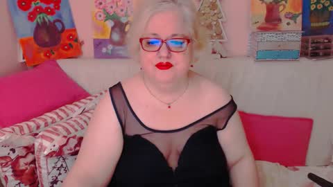Snapshot of secretloverbbw chatting on 4, 3, 2026 Alice online show from 4, 3, 2026