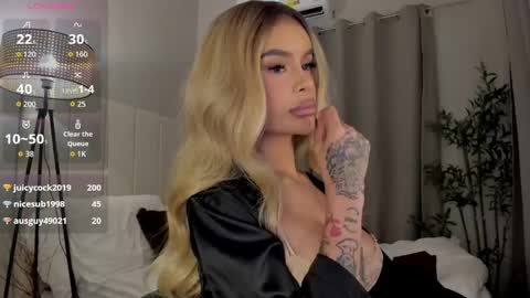 Snapshot of secrets_bae chatting on 2, 5, 2026 secrets_bae online show from 2, 5, 2026