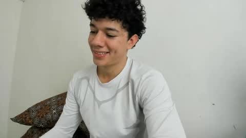 Snapshot of seder_4 chatting on 12, 6, 2026 Sebas online show from 12, 6, 2026