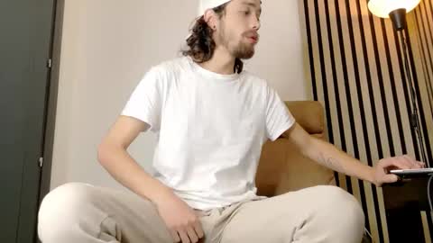 Snapshot of seductionmystique chatting on 17, 12, 2025 seductionmystique online show from 17, 12, 2025