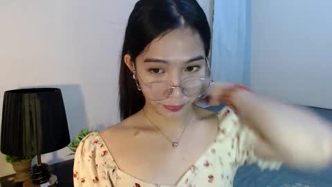 Snapshot of seductive_abia chatting on 26, 4, 2026 JUST CALL ME ABIA online show from 26, 4, 2026