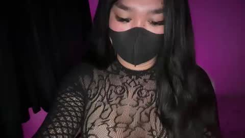 Snapshot of seductive_athenaxx chatting on 28, 11, 2025 Athena online show from 28, 11, 2025