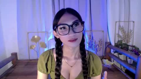 Snapshot of seductive_kimxxx chatting on 19, 4, 2026 your miss universe kim online show from 19, 4, 2026