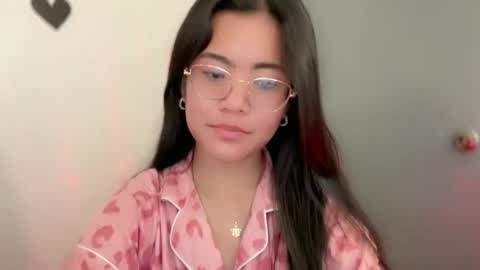 Snapshot of seductive_mariax69 chatting on 13, 4, 2026 Mariaxxx online show from 13, 4, 2026