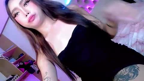 Snapshot of seductive_morena chatting on 22, 2, 2026 Im shy online show from 22, 2, 2026