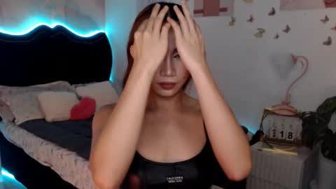 Snapshot of seductive_vana chatting on 17, 3, 2026 Vanessa online show from 17, 3, 2026