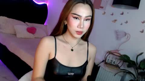 Snapshot of seductive_vana chatting on 26, 4, 2026 Vanessa online show from 26, 4, 2026