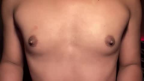 Snapshot of seductive_william chatting on 19, 3, 2026 William online show from 19, 3, 2026