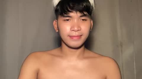 Snapshot of seductive_william chatting on 9, 4, 2026 William online show from 9, 4, 2026
