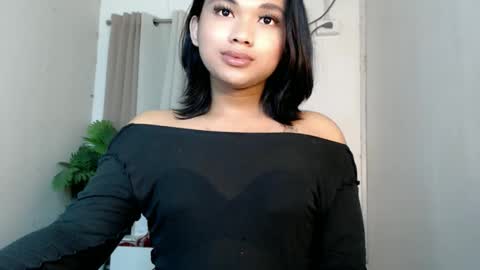 Snapshot of seductivedeluxe69 chatting on 29, 5, 2026 Deluxe online show from 29, 5, 2026