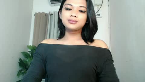 Snapshot of seductivedeluxe69 chatting on 15, 6, 2026 Deluxe online show from 15, 6, 2026
