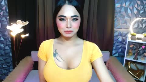 Snapshot of seductivelatina69 chatting on 24, 9, 2025 Lala online show from 24, 9, 2025