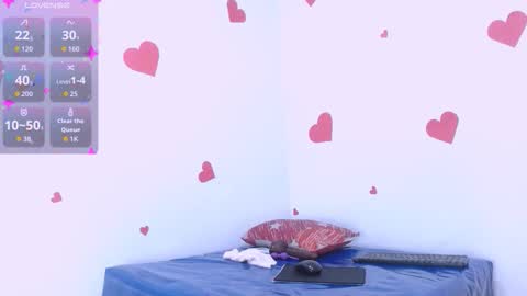 Estefany online show from 30, 10, 2025