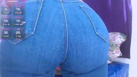 Estefany online show from 13, 11, 2025