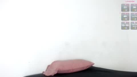 Snapshot of seductivespellvagina80 chatting on 24, 6, 2026 Estefany online show from 24, 6, 2026