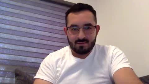 Snapshot of seficha18 chatting on 23, 5, 2026 seficha18 online show from 23, 5, 2026
