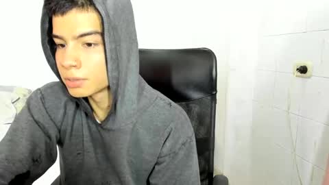 Snapshot of seigfried0 chatting on 2, 3, 2025 Seigfried online show from 2, 3, 2025